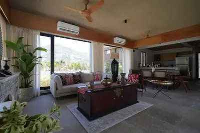 Image de Villa Nirvaana at Nandhi Hills, Chikkaballapur\nWhere Luxury Finds Peace.