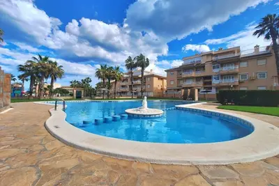 Image de Apartamento Residencial Pinar de Guardamar - Amplia terraza, mar y parking