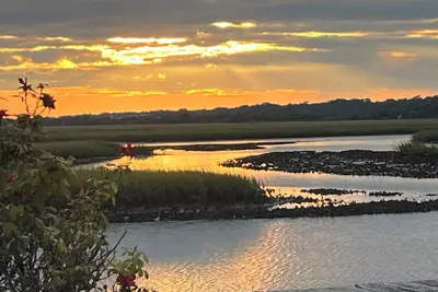 Image de Charming new home nestled between Sunset Beach and Ocean Isle Beach