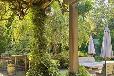 Image de Serene 4-bedroom Beach Area Home in Shelter Harbor