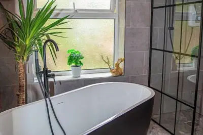 Image de Stylish 2br Home in Manchester near Etihad Stadium with WiFi and free parking.