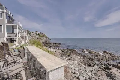 Image de Sea Forever - Oceanfront Home in Nahant! Luxury 3 Bed 3 Bath w/ Stunning Views!