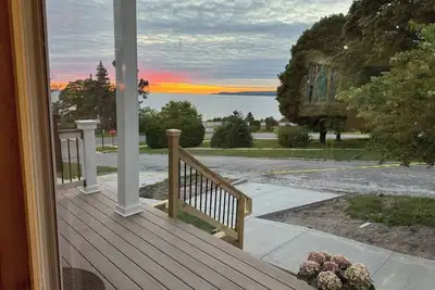 Image de Million Dollar Sunsets Downtown Rental! 30 Days