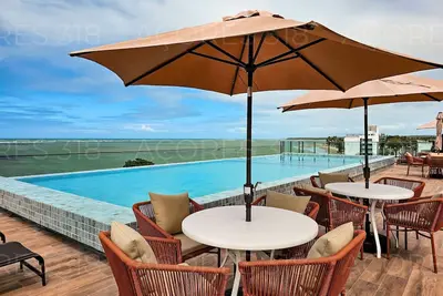 Image de Luxury Apartment in Tamandaré Beachfront, with Access to the City's New Waterfront