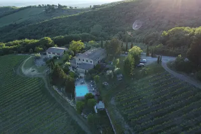 Image de Podere Palazzolo, ancient farmhouse nestled in the hills of Chianti Classico.