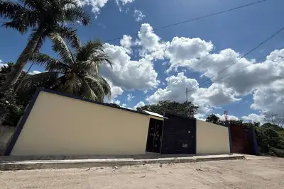 Image de 2 bedroom house with pool and jacuzzi