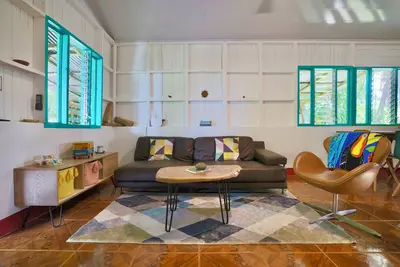 Image de Tropical Tranquility, Pet/Family Friendly, 2-bedroom house in Naranjal