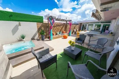 Your Private Caribbean Oasis! Isla Verde •Jacuzzi• Bbq•Solar System•3 Min Beach