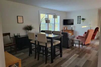 Image de 5-bedroom house with fitness room in Kalkaska. Perfect locationfor every season