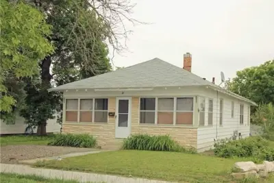 Image de 3-bedroom house in Laurel with Ac, conveniently located, parking, and more