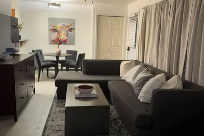 Stylish 1-bedroom apt w sofa bed on private beach