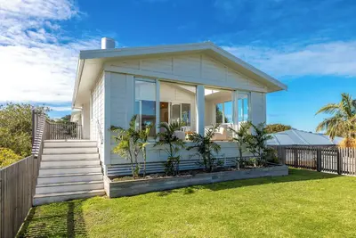 Image de The Palms Oneroa | Coast and Country