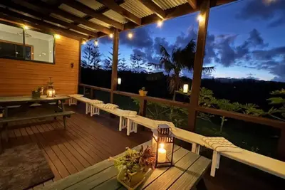 Image de Views of Sunsets, the Galaxy, Mt Pitt and the Valley