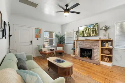 Image de Chic Downtown Phx | Walkable W/ Bbq and fire pit