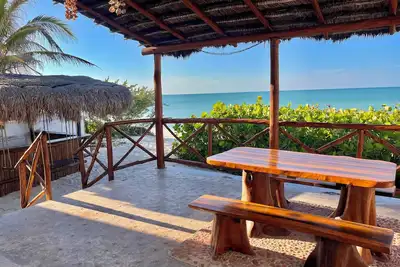 Image de Beachfront House, Terrace & Bar, Kayaks, A/C