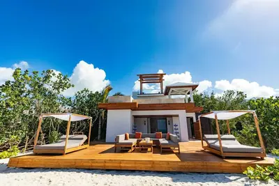 Image de Beach Cake Summary:<br>A