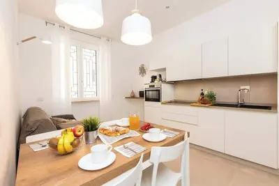 Image de Colosseum Holidays - Marco Aurelio