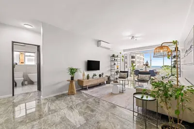 Image de Sea-Facing Apartment at Adelphi Galleria, Seapoint