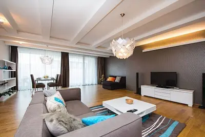 Image de Urban Hideway - Bright apartment in Trendy Karlin