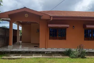 Image de Appartement Meublé 2 chambres\n Barrière, parking  centre-ville ebolowa.