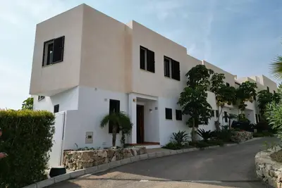 Image de Cozy townhouse in Macenas