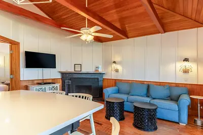 Image de Relaxing Stay! Beach View Cottage w/ Porch | Onsite Outdoor Pools | Free Parking