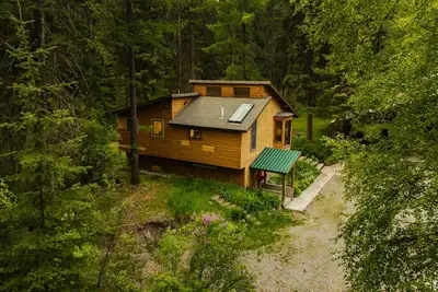 Image de 4-bedroom home in secluded Whitefish neighborhood with Ac - 10 min from downtown