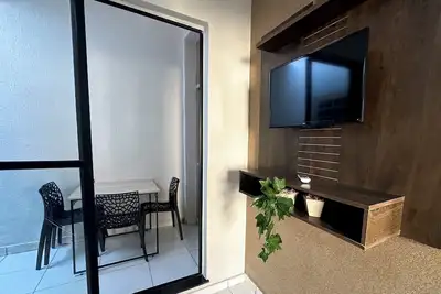 Image de Central Apartment, in the heart of the city. Pets are welcome.