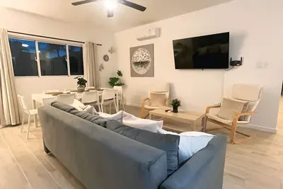 Image de Modern apartment near the beach