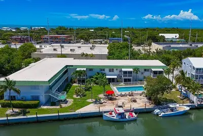 Tradewinds in Marathon