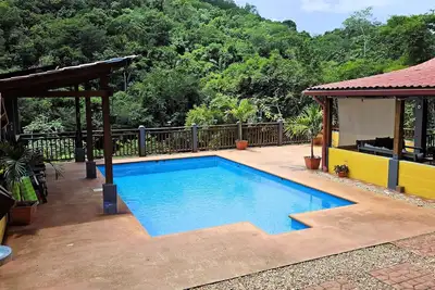 Image de Enchanting Riverside Jungle Village Bungalow: Pool, A/C, WiFi, Tv, Kayaks & More