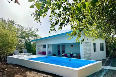 Image de Come and stay @ Bert & Vief's Private Getaway in Curaçao!
