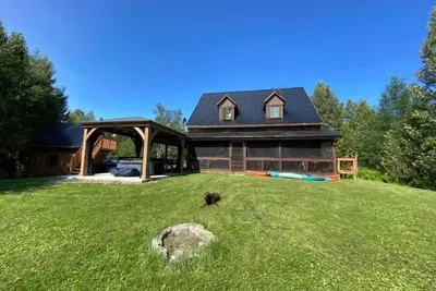 Image de Rustik | Decor champêtre et spa | Tavata Chalet