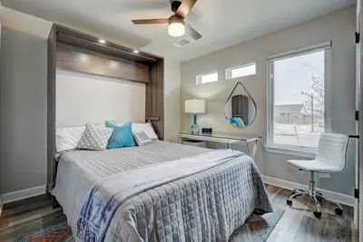 Image de New, Stylish Modern Bungalow