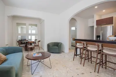 Beach House in Condado! 30Sec. Walk From The Beach