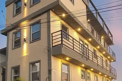 Image de Beautiful apartment with Ac in Saint George's