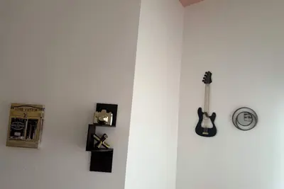 Image de Enchanting 2-bedroom apartment with Ac in Tower Isle