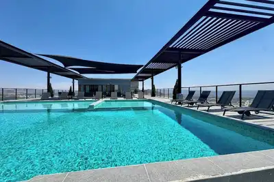 Image de Cómodo depa en Zapopan con alberca, cama queen y cocina equipada