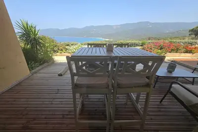 Image de T3 tout confort entièrement climatisé, vue mer imprenable, résidence *** piscine