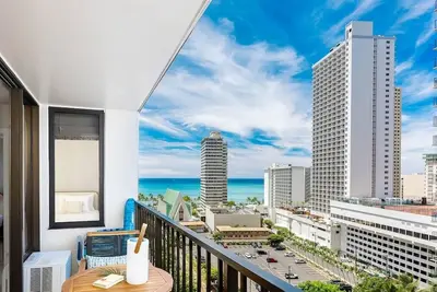 Image de 1br condo w/ ocean view & parking