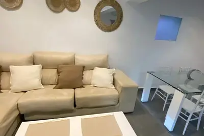 Image de Cozy apartment located by the sea