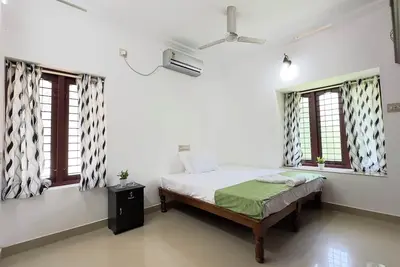 Image de Halcyon Homes - Delightful 2-bedroom house with Ac in Thiruvananthapuram