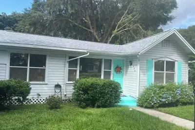 Image de Historic 3-bedroom Home in The Heart of Downtown Inverness!