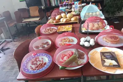 Image de A Shared room simpel basic with bunkbeds you have to bring your own r sleeping