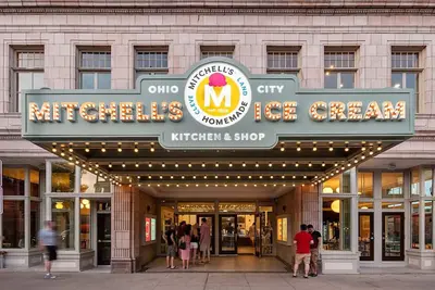 Image de RocknRoll Crib | 8 Min Cle Clinic | Near Downtown