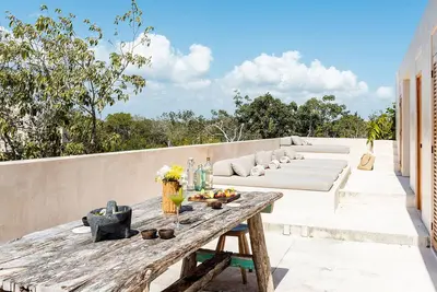 Image de Candela Uno Summary: