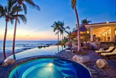 Image de Casa Captiva Summary: