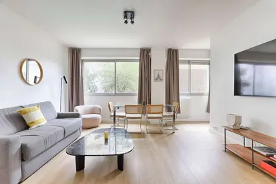 Image de Appartement de charme proche de la Tour Eiffel 1br