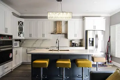 Image de This house is a 5 bedroom(s), 4 bathrooms, located in Mississauga, On.