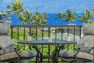 Image de Kapalua Ridge Villa 212, spacious with ocean views.